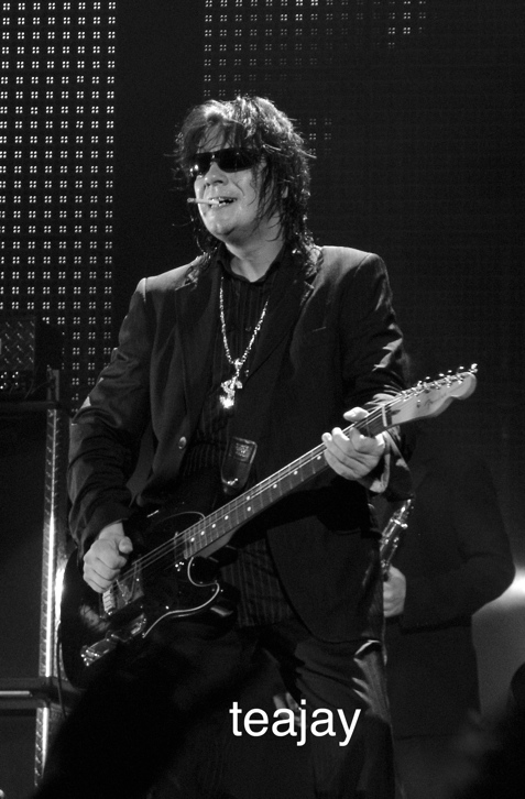 webvaandy111BW